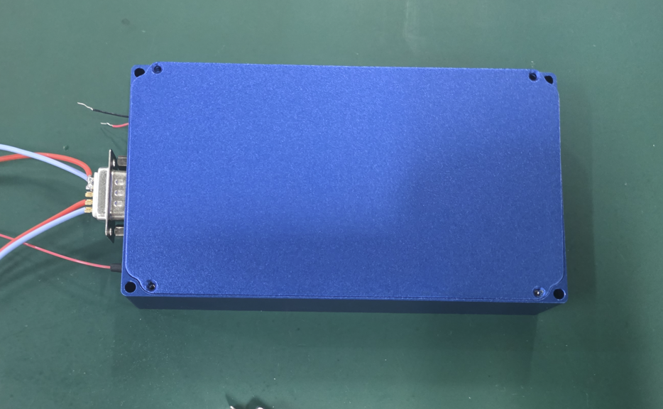 1064nm热调+PZT窄线宽激光器，0.8nm无跳模热调范围，PZT调制范围10GHz，对标国外产品NKT Photonics NKT E15